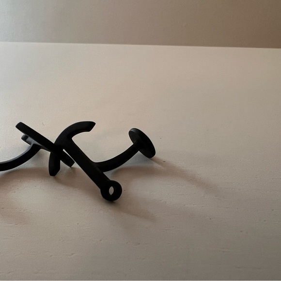 Black Anchor Cufflinks - Picture 4 of 4